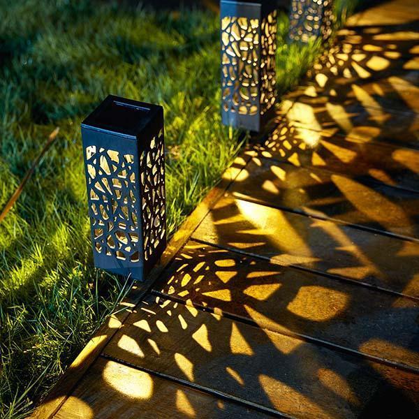 Lâmpada de Jardim Vintage Movida à Energia Solar