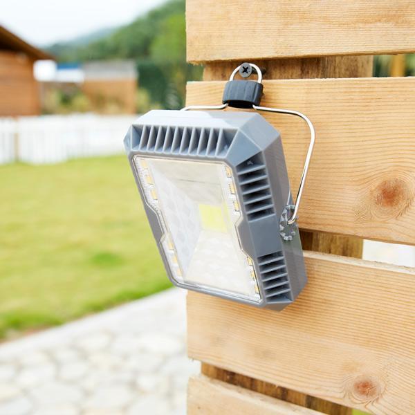 Projetor de Luz de Jardim à Energia Solar com Recarga USB